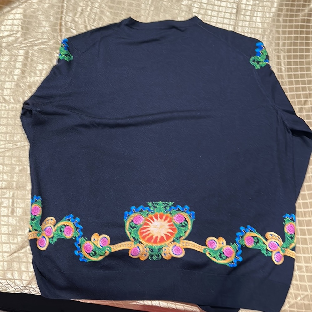 Versace sweater - Picture 5 of 6